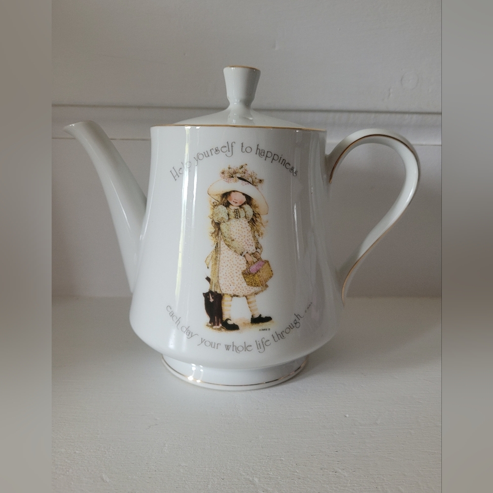Holly Hobbie Porcelain "RARE" Coffee or Tea Pot